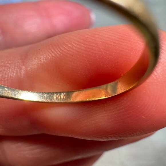 Vintage 14K Yellow Gold Genuine Diamond Cluster Ring w/ Ruby Accents Sz 8 - Picture 5 of 9